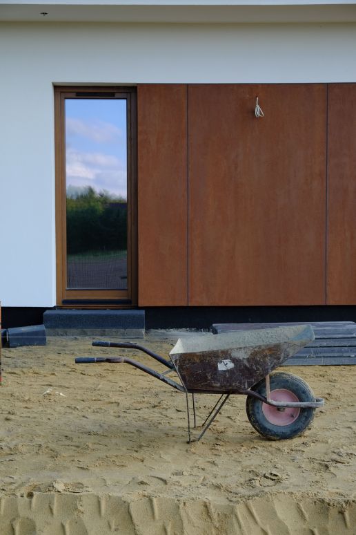 projektowanie traktów na posesji, projekt traktów komunikacyjnych, trakty na posesji, trakty ścieżki na posesji, płyty tarasowe, projekt traktów w strefie wejścia, kostka brukowa, płyty tarasowe, projektujemy teren posesji